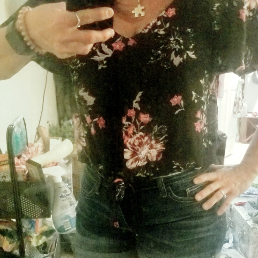 Mudd blouse